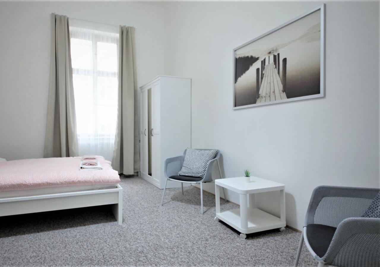 Aparthotel Wenceslas Прага Экстерьер фото
